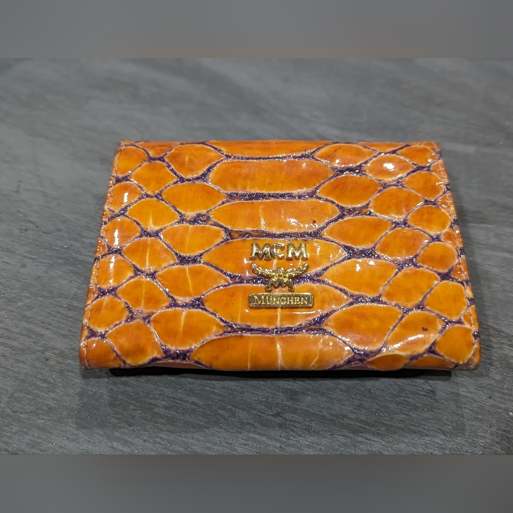 MCM orange and purple patent leather bi-fold wallet Gold hardware rare & prelove